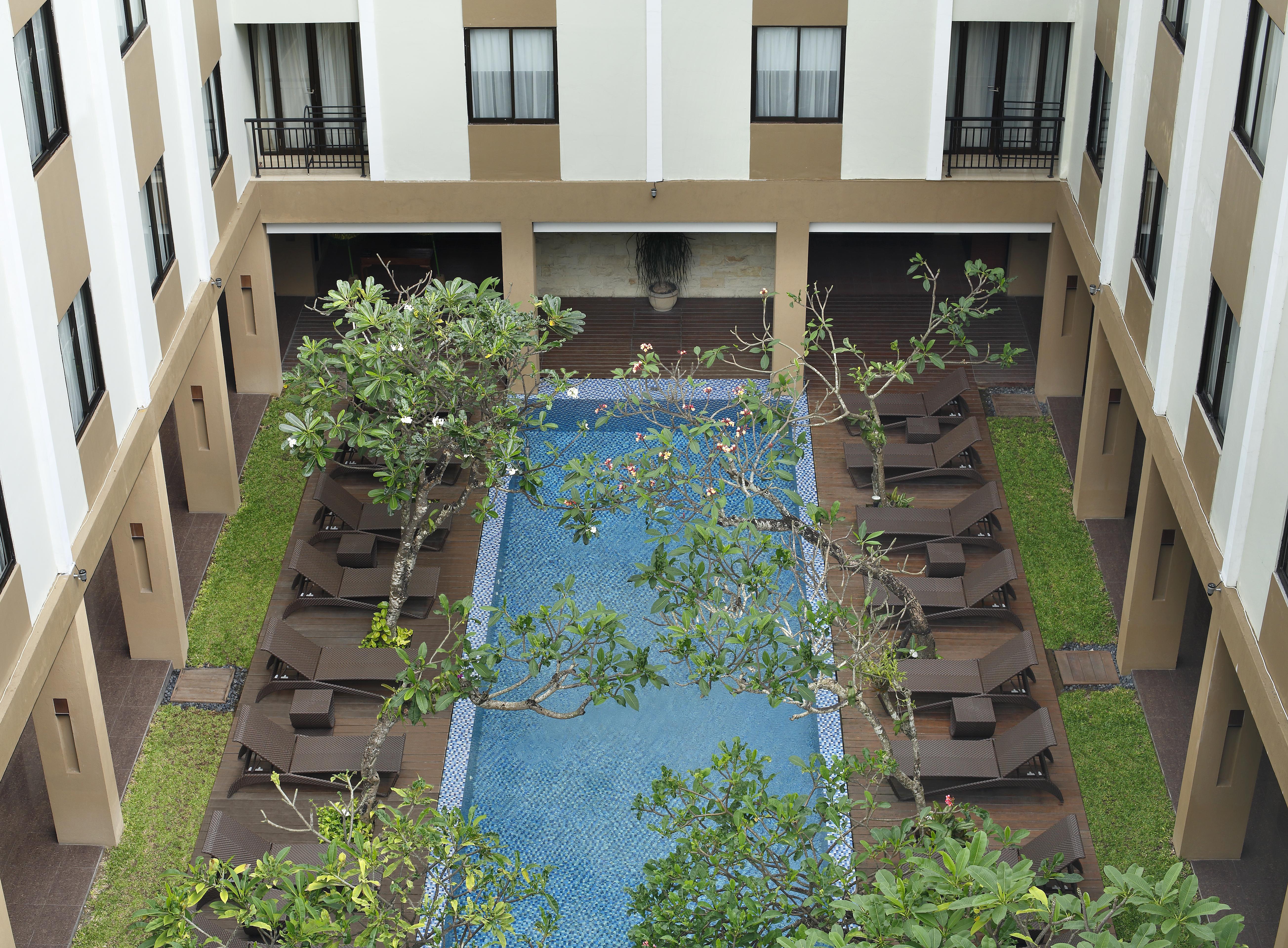 Santika Kuta Hotel